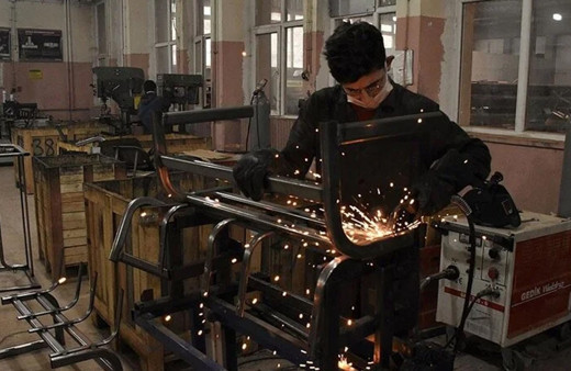 Meslek liseleri, yılın ilk 4 ayında ekonomiye 1 milyar 349 milyon lira katkı sağladı