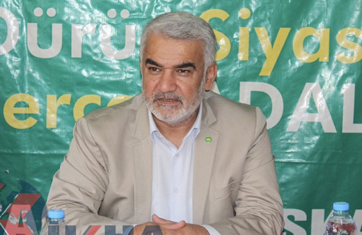 Zekeriya Yapıcıoğlu'nun karısı Nevin Yapıcıoğlu çalışıyor mu, ne iş yapıyor?