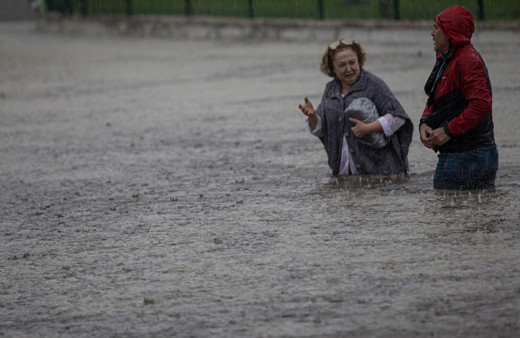 Kuvvetli yağış alarmı! Mansur Yavaş uyardı 'afet düzeyi'nde dedi, izinler iptal edildi
