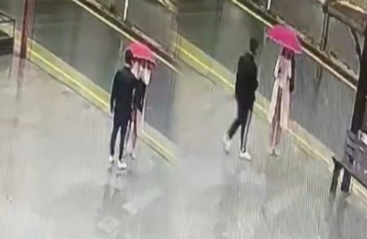 Özbek asıllı kadın hayatının şokunu yaşadı! Dolandırıcıların tuzağına düştü: Para dolu poşeti böyle verdi!