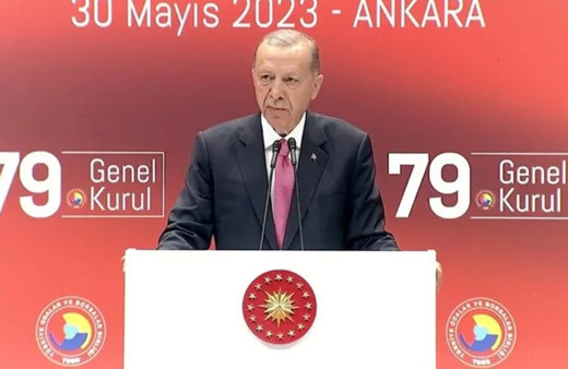 Cumhurbaşkanı Erdoğan'dan vize ve enflasyon mesajı! Muhalefeti hedef aldı: "Millet kumar masasına tekmeyi vurdu"