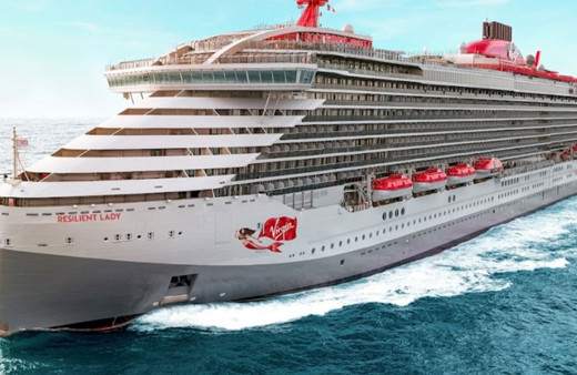 Bodrum'a iki kruvaziyerle 1982 yolcu geldi