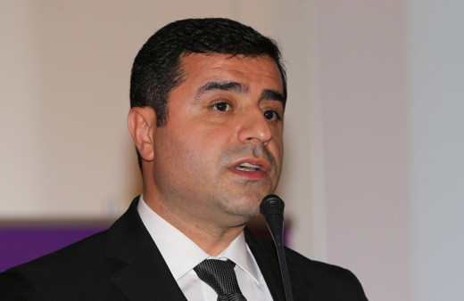 Selahattin Demirtaş siyaseti bıraktığını açıkladı