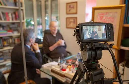 Meral Akşener kimin elini öpüp başına koyuyordu? Mehmet Barlas anlatmıştı