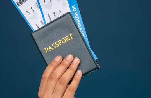 Göçmenlere kaçak geçiş için yardım ettiği öne sürülen polis gözaltına alındı