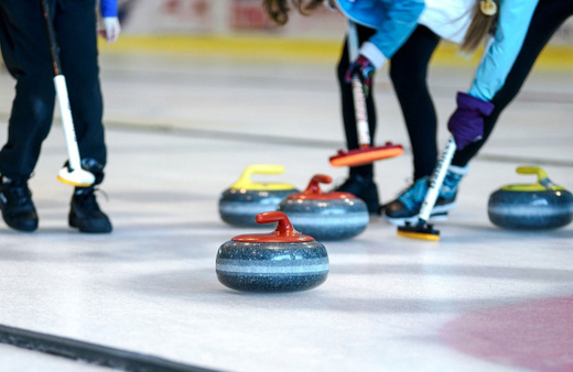 Kars’ta Curling Türkiye Şampiyonası heyecanı yaşanıyor