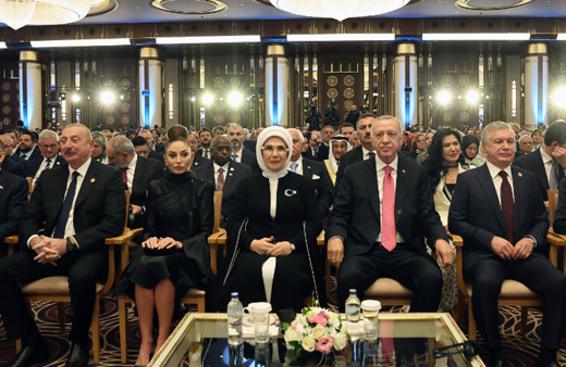 Beştepe'deki törende Nikol Paşinyan İlham Aliyev'in arkasına oturtuldu