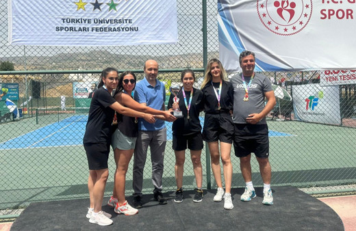 Şırnak'ta Üniversiteler Arası Tenis Bölge Şampiyonası sona erdi