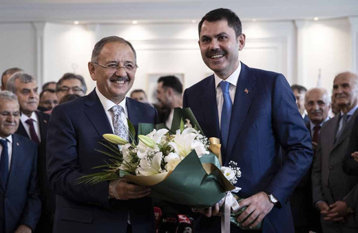 Çevre, Şehircilik ve İklim Değişikliği Bakanlığı'nda devir teslim töreni