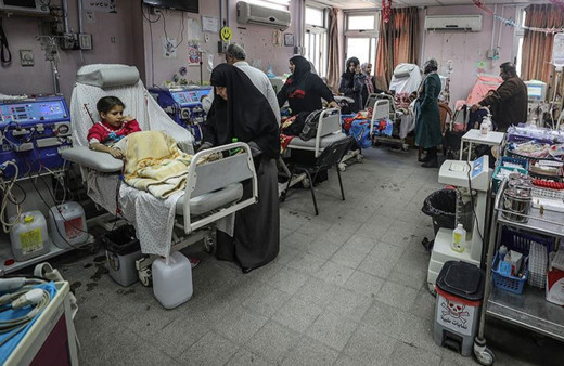 İsrail ablukası yüzünden Gazze'deki depolarda ilaçların yarısı tükendi