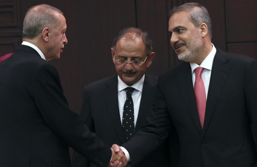 Yeni Bakan Hakan Fidan'a tebrik mesajları yağıyor: Yurt dışından ilk davet geldi!