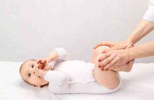 Kalça çıkıklığında erken teşhis tedaviyi kolaylaştırıyor