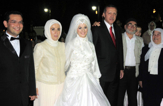 Mahinur Özdemir Göktaş kiminle evli, eşi Rahmi Göktaş kimdir, ne iş yapıyor?