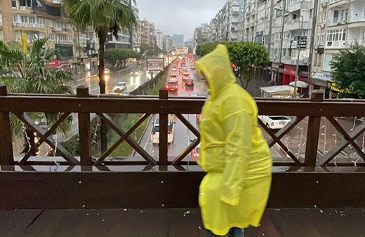 Akdeniz'in iç kesimleri için kuvvetli sağanak uyarısı