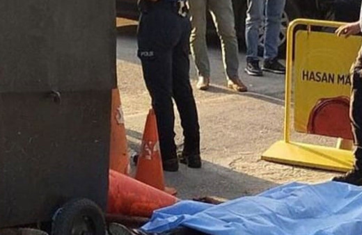 İzmir'de sır cinayet! Boğazından bıçaklanan genç öldü