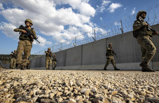 MSB duyurdu! Hudut kartalları iş başında: 6'sı FETÖ'cü 29 kişi yakalandı!