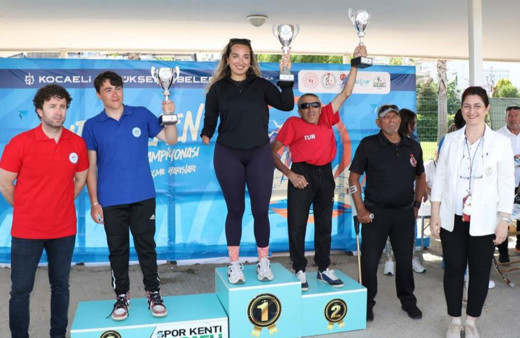 Para Yelken'de kupa ve madalyalar sahiplerini buldu