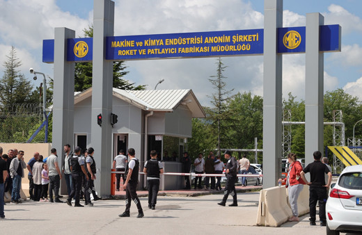 Ankara'da roket ve patlayıcı fabrikasında patlama! Bakanlık acı haberi duyurdu: 5 işçi şehit oldu!