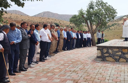 Şırnak'ın Çevrimli köyünde 33 yıl önce PKK'nın katlettiği 27 kişi anıldı