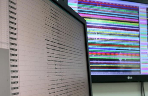 Bir deprem daha oldu! Panik yaşandı AFAD son depremin şiddetini açıkladı