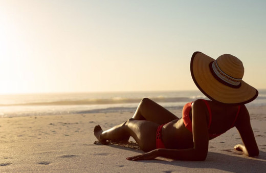 Cilt yaşlanmasını durdurmak için güneşten korunun