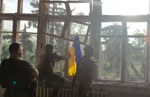 Ukrayna Rusya'ya karşı saldırı başlattı çatışmalar şiddetlendi