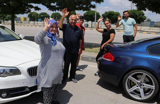 Gurbetçiler valizlerini topluyor! Tatil için yurda gelişler başladı