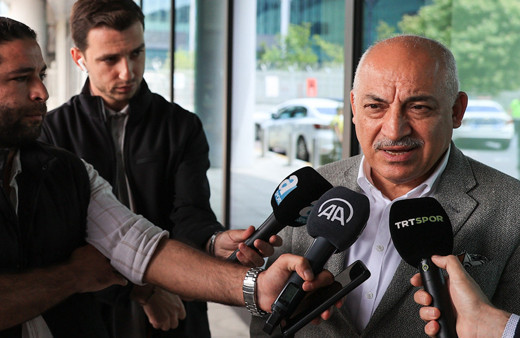 Tamam mı devam mı? Mehmet Büyükekşi Stefan Kuntz sorusuna cevap verdi