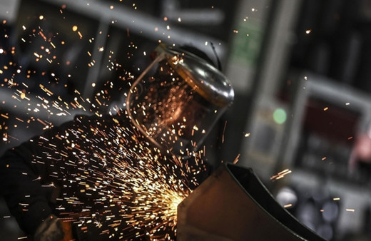 Sanayi üretimi yıllık yüzde 1,1 arttı!