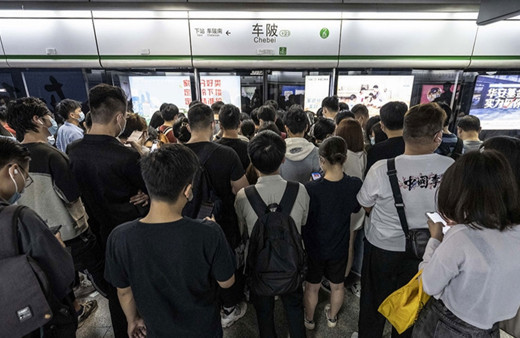 Çin ekonomisinde genç işsizliği rekor seviyede!