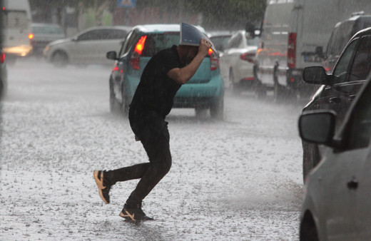 13 şehri çok kuvvetli vuracak telefonlara SMS gitti! Meteoroloji verilerine göre durum ciddi! AFAD'dan flaş açıklama...