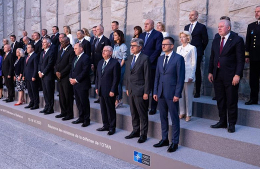 Milli Savunma Bakanı Yaşar Güler, NATO’da aile fotoğrafında