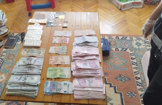 FETÖ'nün güncel yapılanmasına ağır darbe: 28 gözaltına alındı, yüklü miktarda döviz ve altın ele geçirildi!