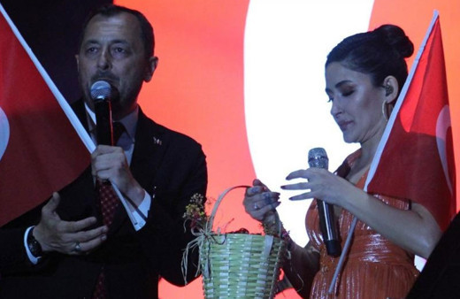 Görevden alınan Cüneyt Yüksel son şovunu da yaptı