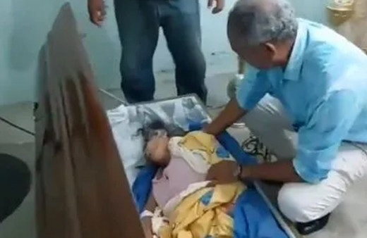 Tabutta nefes alırken bulunan kadın şok etkisi yaratmıştı! 'Bu sefer gerçekten öldü'