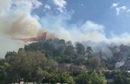 Antalya'da orman yangını: Helikopterler havadan müdahale etmeye başladı!