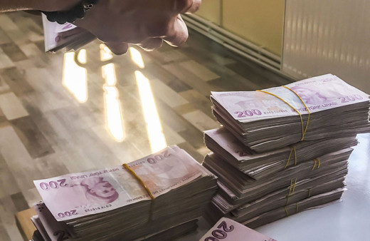 Faiz artırılırsa bu sorunlar çözülür mü? Ekonomist Mahfi Eğilmez'den dikkat çeken cevap