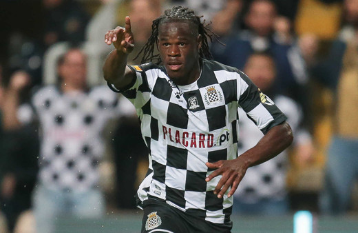 Portekiz basını yeni transferi duyurdu: Galatasaray'a Kongolu orta saha!