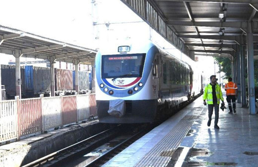 Malatya-Ankara arasındaki mesafe 16 saatten 7 saate düşecek