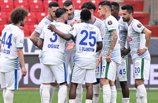 Tam 11 futbolcu ile yollar ayrıldı: Süper Lig ekibinde yaprak dökümü!