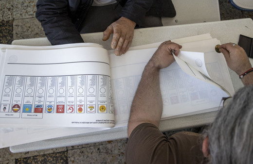 AK Parti'nin İstanbul ve Ankara Büyükşehir Belediye Başkan adayları! Eski Bakan isim verdi