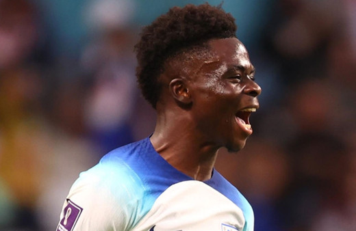 Arsenalli futbolcu, depremzede  26 ailenin barınma masraflarını karşıladı