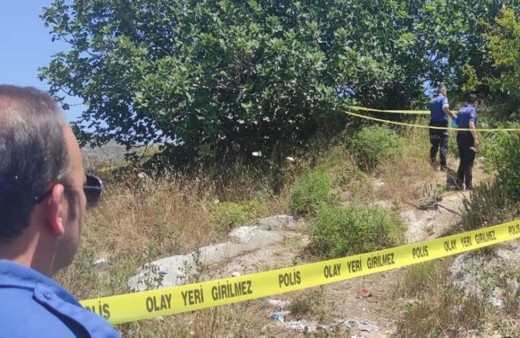 İzmir'de ağaçların arasında görüp hemen ihbar etti!