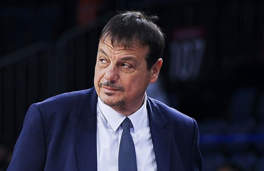 Ergin Ataman'ın Panathinaikos'a transferi Yunan basınında geniş yer buldu