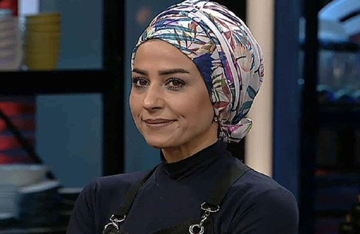 Esra Tokelli evli mi eşi kimdir Esra Tokelli oğlu kaç yaşında?