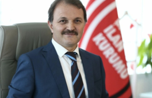 Adnan Ertem kimdir, aslen nereli, kaç yaşında? Adnan Ertem kiminle evli, eşi kimdir?