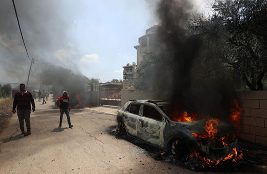 İsrailli yerleşimciler Batı Şeria’da camiye saldırıp Kur'an-ı Kerim yırttı
