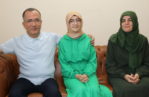 Erzincan'da imam hatip öğrencisi LGS sınavında 500 tam puan aldı