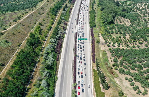 İstanbul-İzmir Otoyolu'nda bayram tatili yoğunluğu