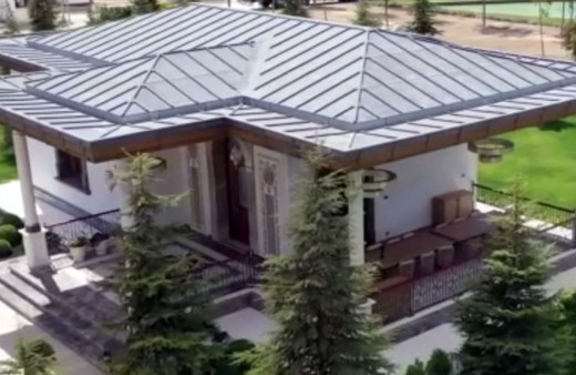 Mimar Sinan'dan esinlenilerek inşa edilen "taş bina" depreme dayanıklılık testini geçti